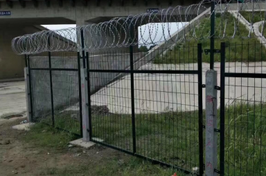 鐵路封閉網